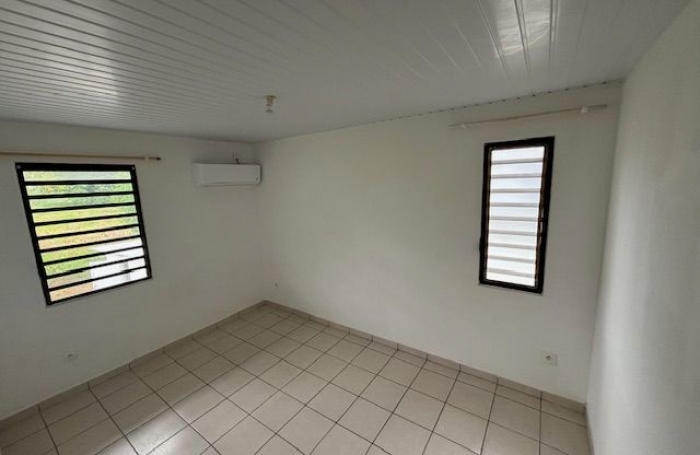 Location Maison 85.1m&sup2; 4 pièces Remire Montjoli