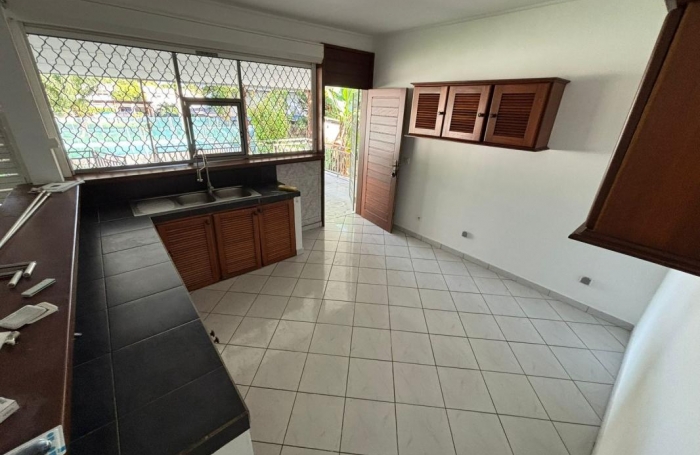 Location Maison 97300