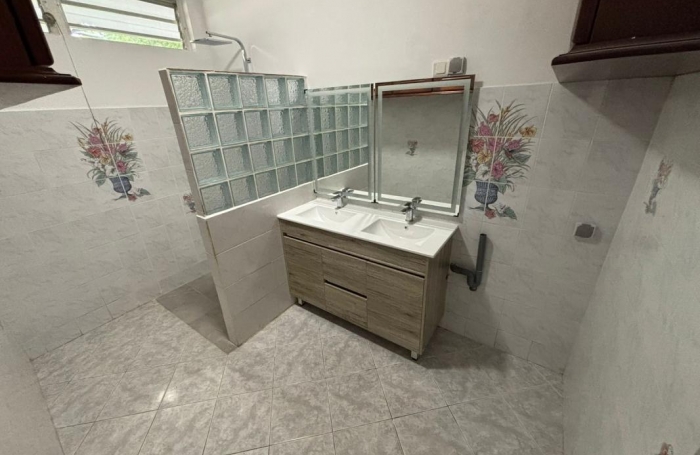 Location Maison 108.65m&sup2; 5 pièces Cayenne