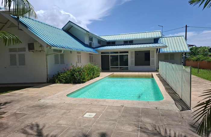 Location Maison 163m&sup2; 5 pi&egrave;ces Cayenne