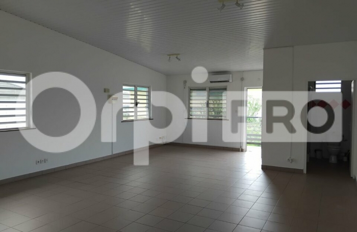 Bureau am&eacute;nag&eacute; de 60 m&sup2;