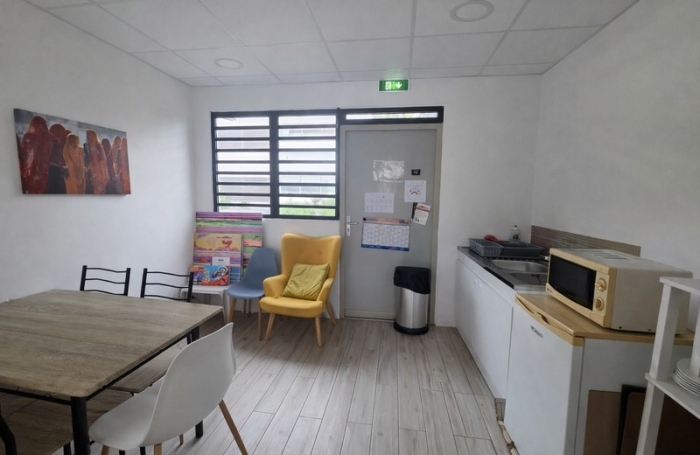 Vente Bureaux 118m&sup2; 6 pièces Cayenne
