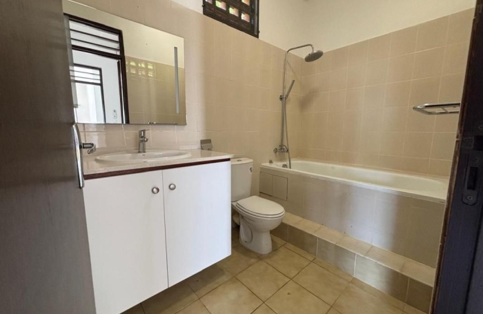 Location Maison 181.88m&sup2; 5 pièces Cayenne