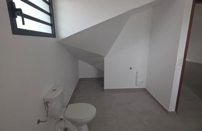Location Maison 110m&sup2; 5 pi&egrave;ces Macouria Tonate
