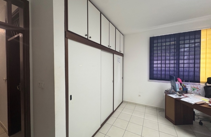 Vente Immeuble 180m&sup2; 7 pièces Cayenne