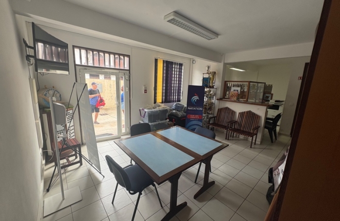 Vente Immeuble 180m&sup2; 7 pièces Cayenne