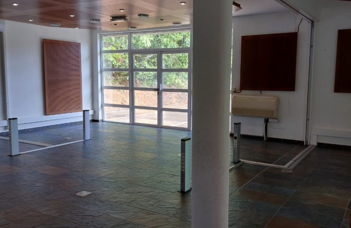 Vente Immeuble 378m&sup2; 12 pièces Cayenne