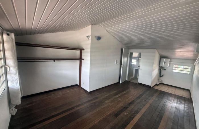 Vente Appartement 54.74m&sup2; 2 pièces Saint Laurent