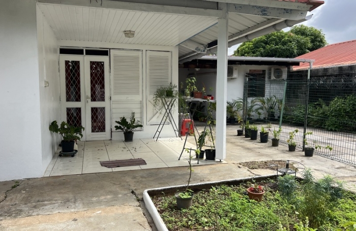 Vente Maison 77m&sup2; 4 pièces Kourou