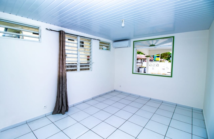 Location Maison 80m&sup2; 4 pi&egrave;ces Remire Montjoli