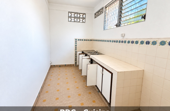 Vente Immeuble 172m&sup2; 7 pièces Cayenne