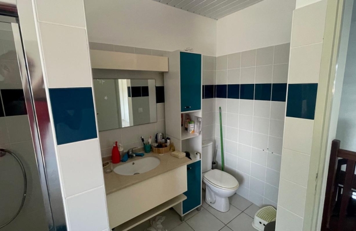 Vente Maison 84.95m&sup2; 4 pièces Remire Montjoli