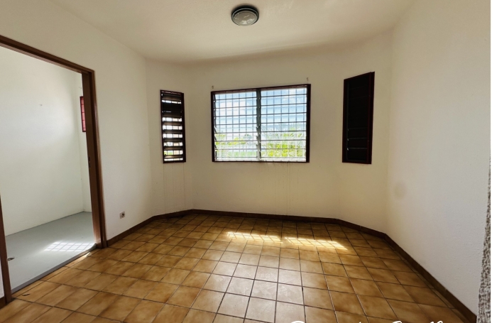 Vente Appartement 61m&sup2; 2 pièces Kourou