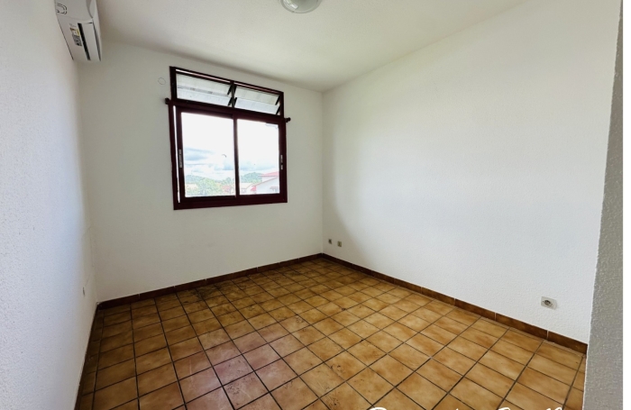 Vente Appartement 67m&sup2; 3 pièces Kourou