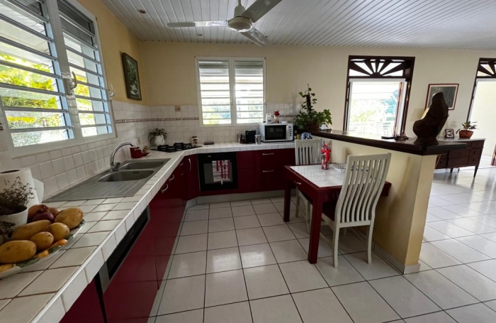 Vente Maison 111.33m&sup2; 4 pièces Remire Montjoli