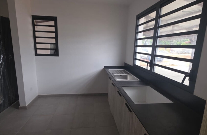 Location Maison 109.67m&sup2; 5 pi&egrave;ces Macouria Tonate
