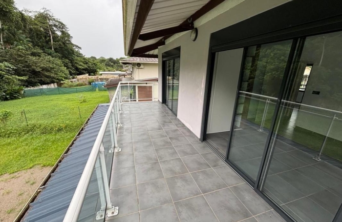 Location Maison 113.69m&sup2; 5 pièces Matoury