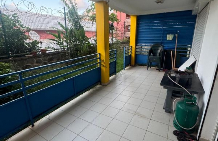 Vente Appartement 80m&sup2; 3 pièces Mamoudzou