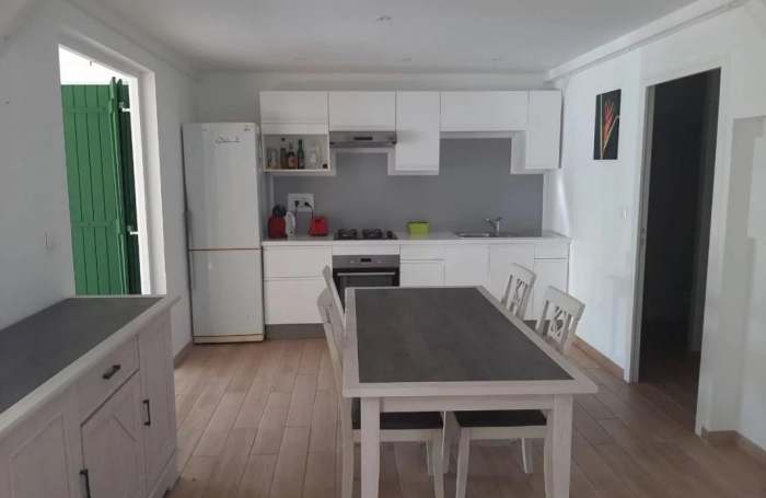 Vente Maison 451m&sup2; 10 pi&#232;ces Case-Pilote