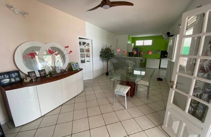 Vente Maison 322m&sup2; 11 pi&#232;ces Le Lamentin