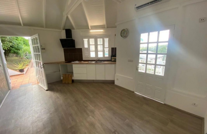 Vente Maison 322m&sup2; 11 pi&#232;ces Le Lamentin