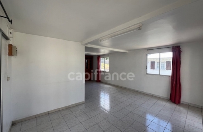 Vente Immeuble 227m&sup2; 8 pi&#232;ces Fort de france