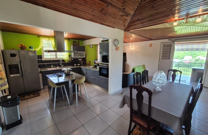 Vente Maison 190.8m&sup2; 7 pi&#232;ces Ducos