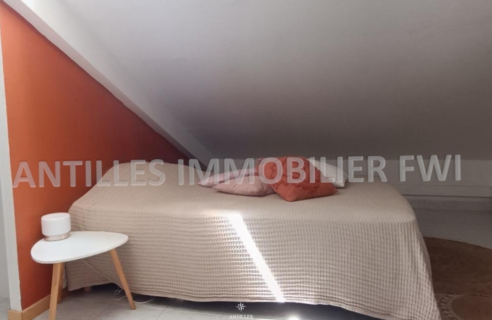 Vente Appartement 111.37m&sup2; 3 pi&#232;ces Fort de france