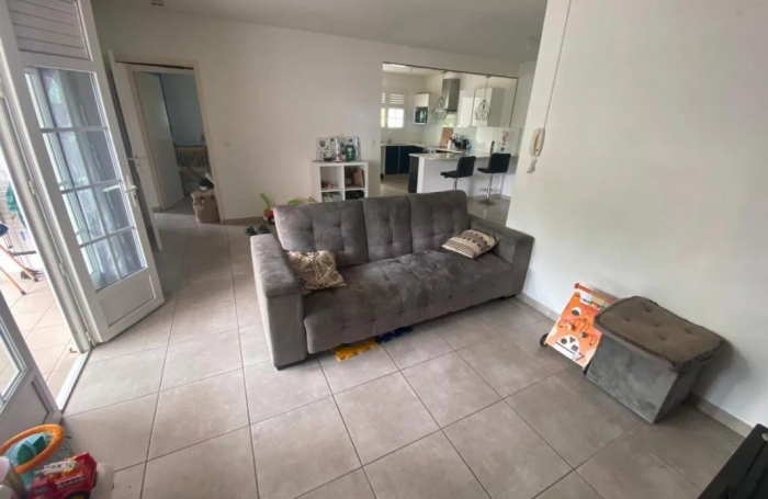 Vente Appartement 68.76m&sup2; 3 pi&#232;ces Case-Pilote