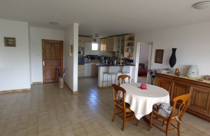 Vente Appartement 136.45m&sup2; 6 pi&#232;ces Fort de france