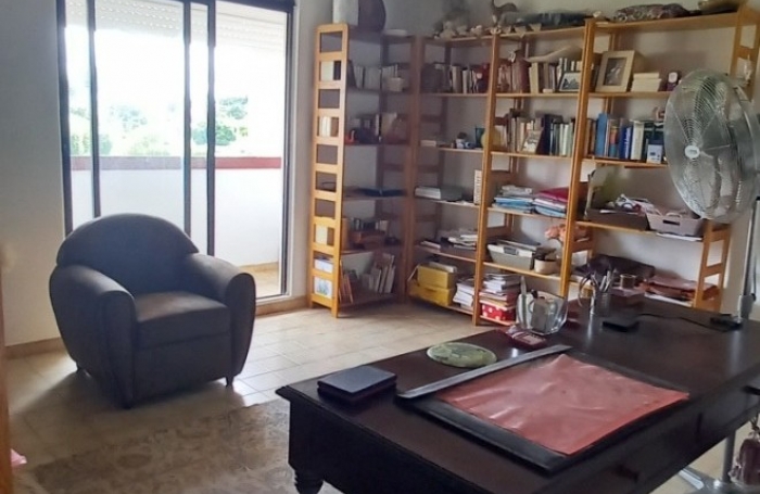 Vente Appartement 136.45m&sup2; 6 pi&#232;ces Fort de france