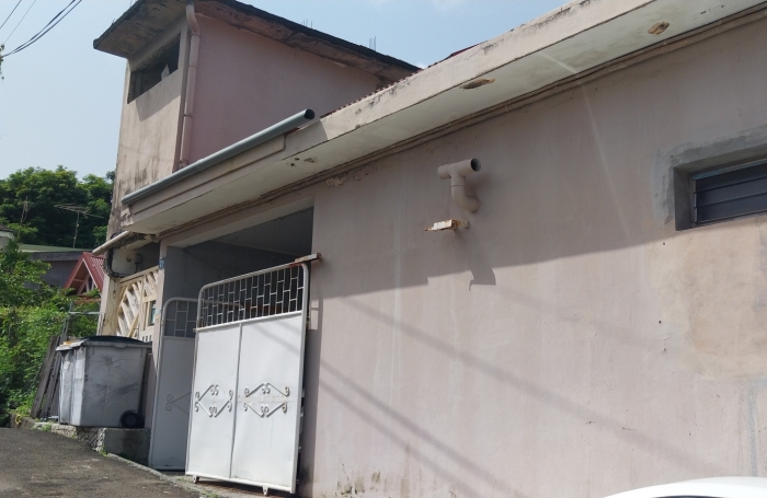 MAISON F6 - FORT-DE-FRANCE