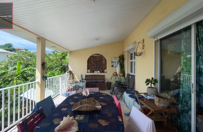 À Vendre : Villa Individuelle F5 (F4+Studio) avec vue mer aux Trois-Ilets (97229)