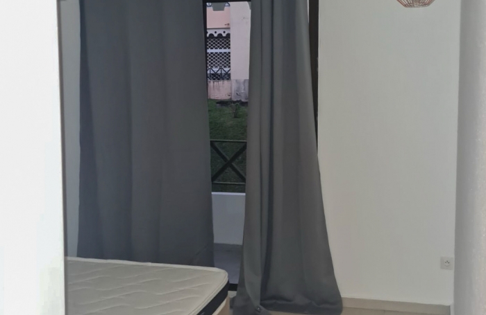 Appartement T4 enti&egrave;rement r&eacute;nov&eacute;, lumineux et moderne &agrave; Fort-de-France