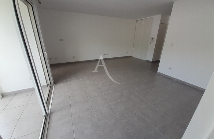 Vente Appartement 30.69m² 1 pièce Fort de france