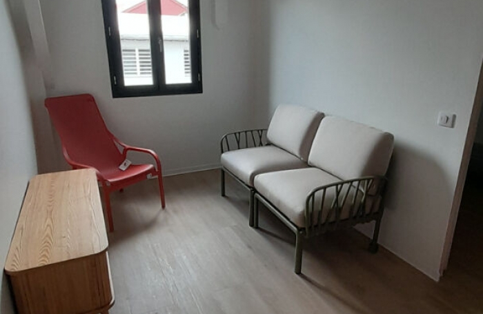 Location Appartement 29.72m² 2 pièces Fort de france