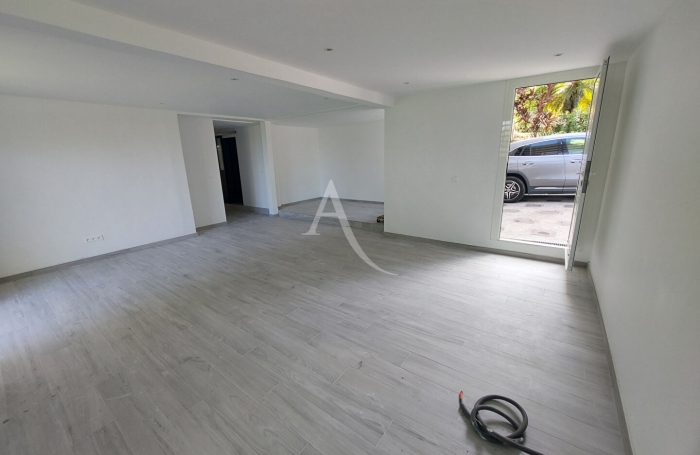 Location Divers 85m² 3 pièces Schoelcher