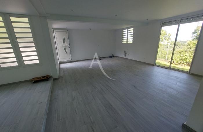 Location Divers 85m² 3 pièces Schoelcher