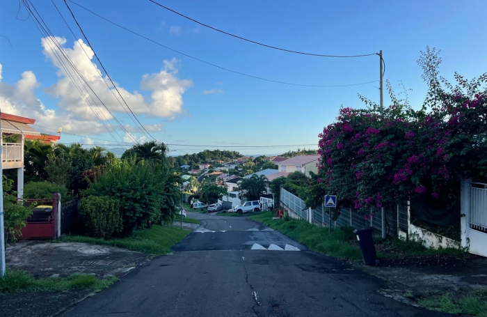 Grande maison en location à Shoelcher avec ACS IMMOBILIERS