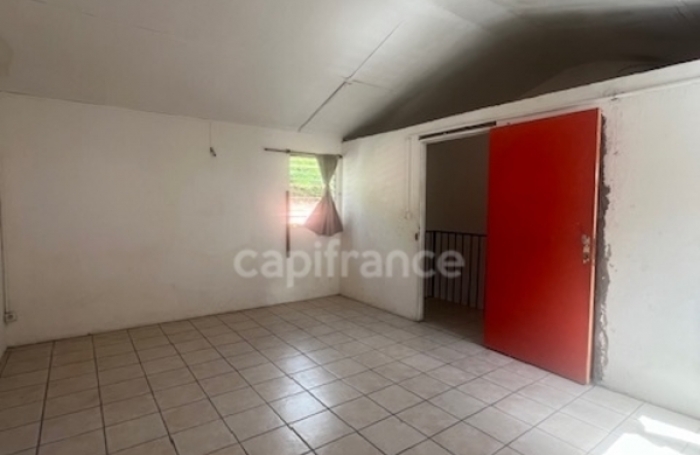 Vente Maison 94m&sup2; 3 pi&#232;ces Fort de france