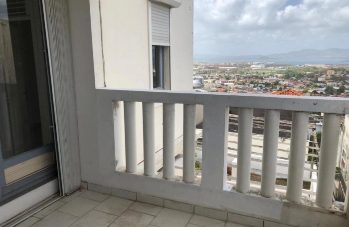 Location Appartement 63m&sup2; 3 pi&#232;ces Fort de france