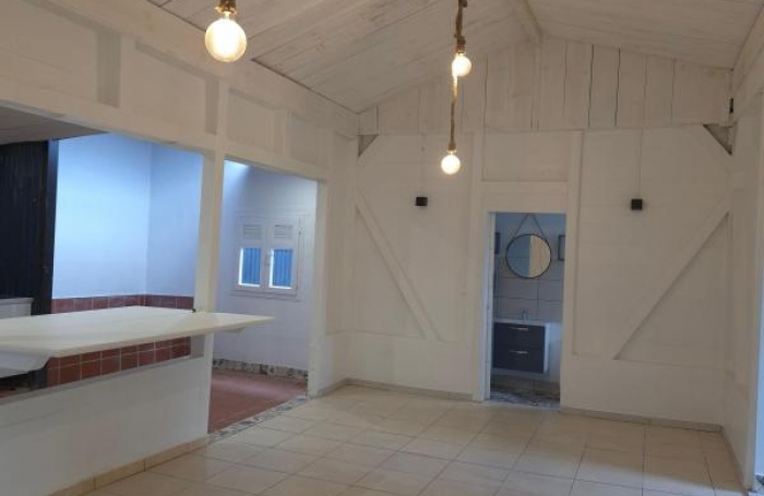 Location Maison 85m&sup2; 3 pi&#232;ces Schoelcher