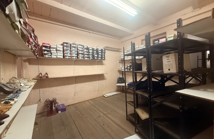 IMMEUBLE SUR 3 NIVEAUX - 195 M2 - CENTRE-VILLE DE FORT-DE-FRANCE