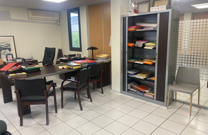 Vente Bureaux 106m² Le Lamentin