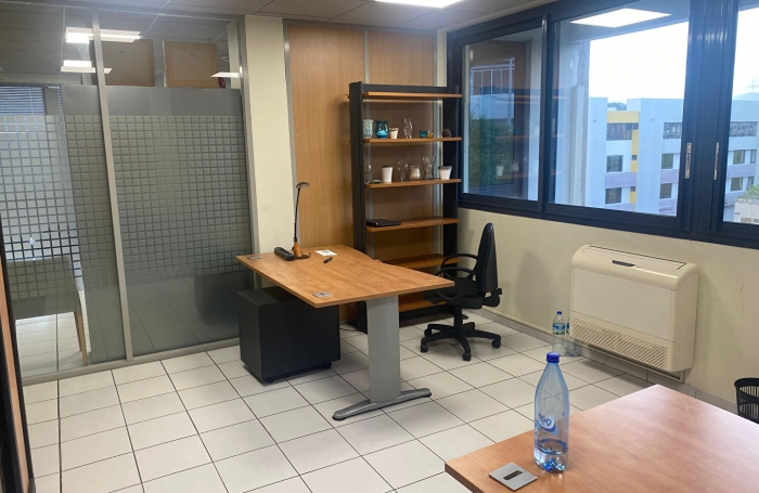 Vente Bureaux 106m² Le Lamentin