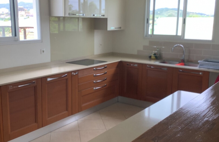 Location Appartement 94m² 4 pièces Le Vauclin