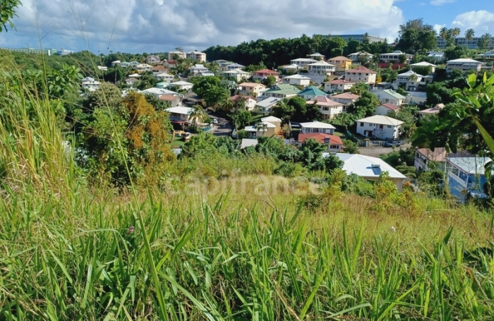 Vente Terrain 2247m&sup2; La Trinit&eacute;