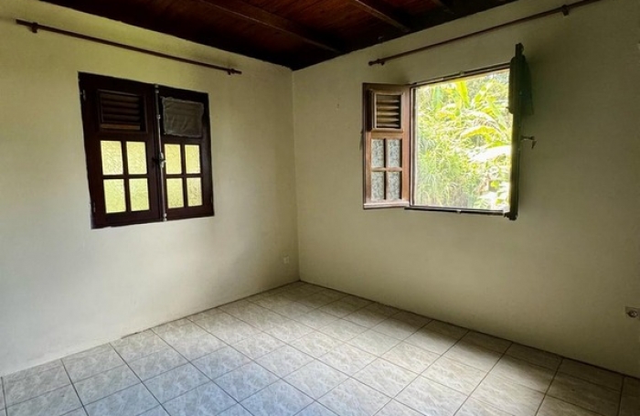 Vente Maison 180m&sup2; 6 pi&#232;ces Sainte Luce