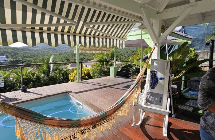 Villa F3 avec piscine dans un lotissement r&eacute;cent - LE DIAMANT