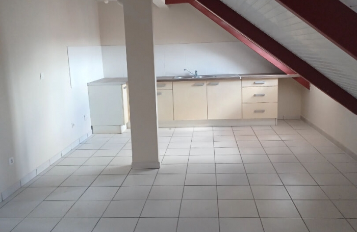 Location Appartement 73m² 3 pièces Fort de france